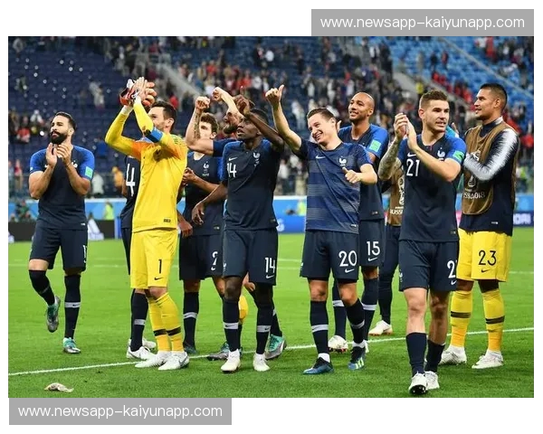 捷克vs阿塞拜疆：足球场上的激情碰撞与国家荣耀的低语